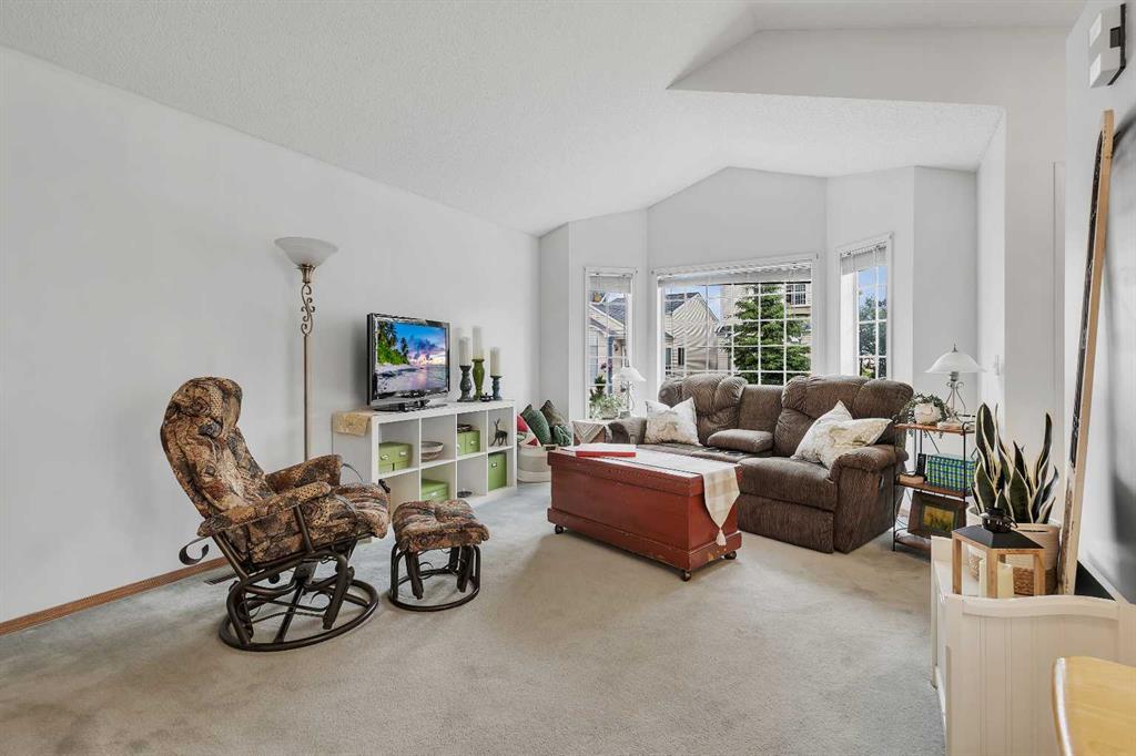 Picture for 86 Coventry Lane NE