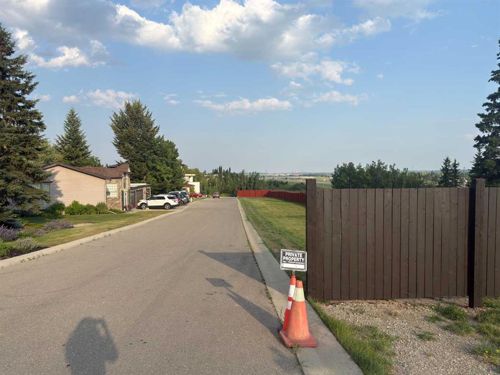 Picture for 3654 85 Street SW