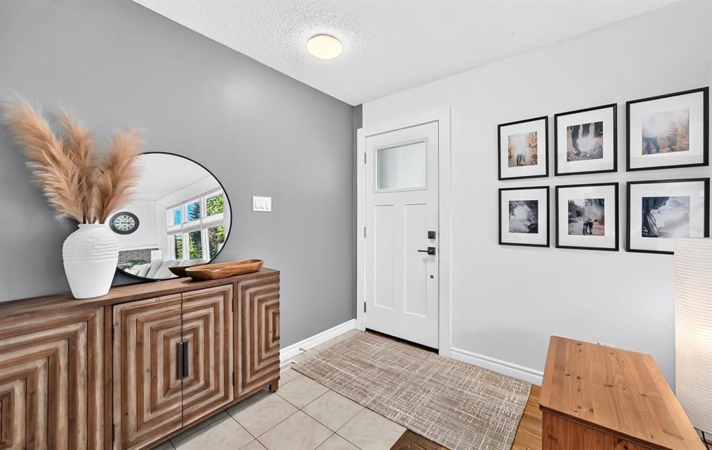 Picture for 411 Woodland Crescent SE