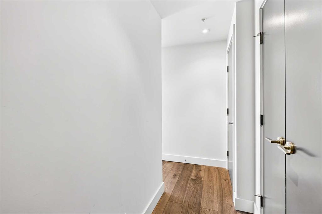Picture for 402, 10 Shawnee Hill SW