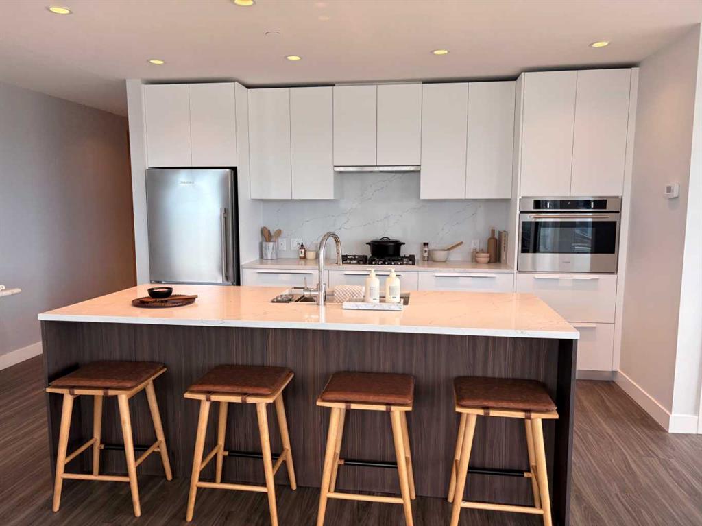 Picture for 530 3 Street SE