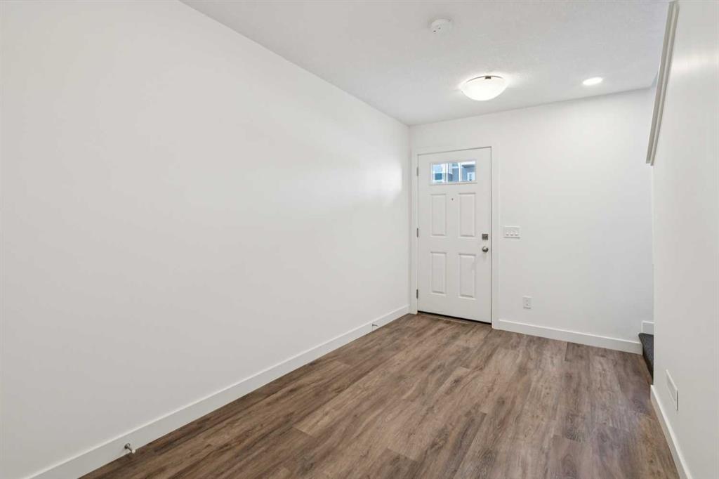 Picture for 903, 24 Rivercrest Drive 