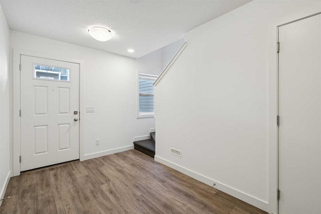 Picture for 903, 24 Rivercrest Drive 