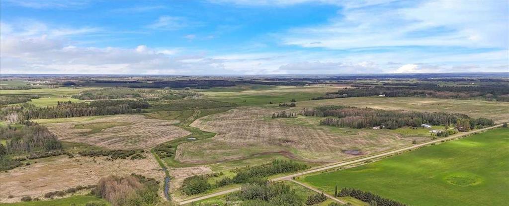 Picture for 383034 B&amp;C Range Road 42  