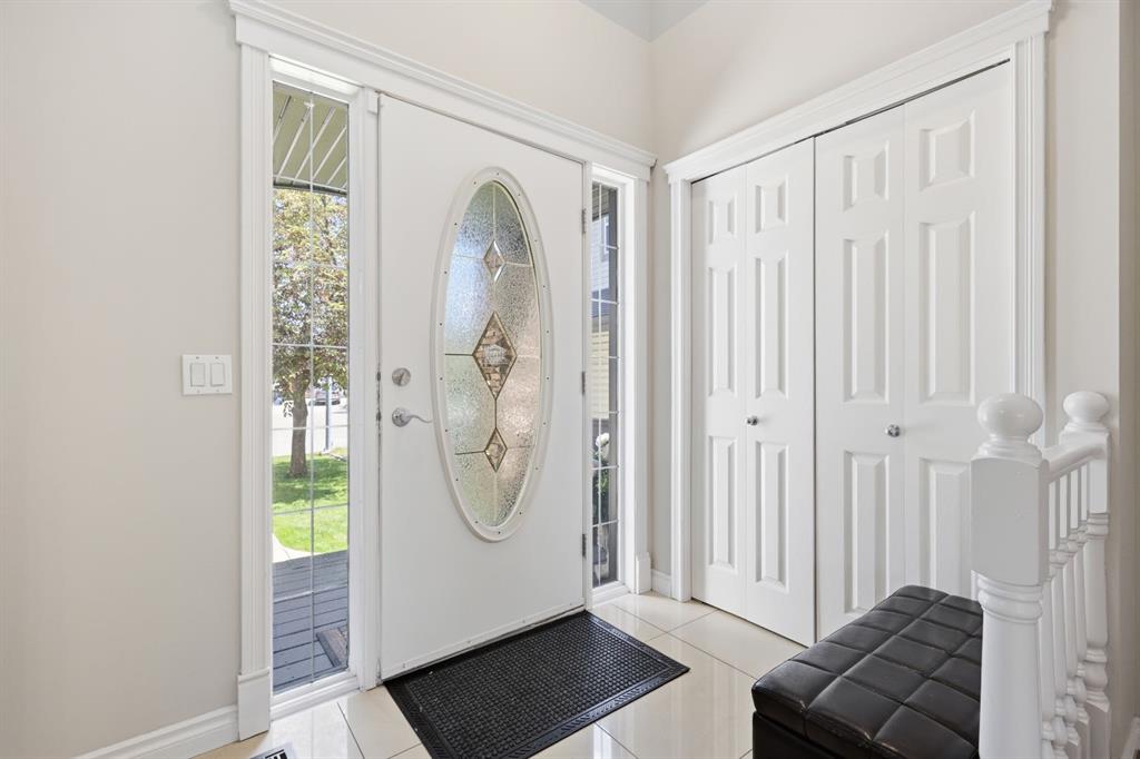 Picture for 331 MILLVIEW Bay SW