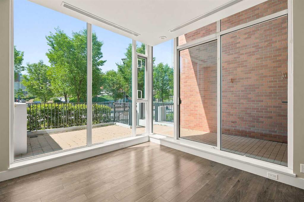 Picture for 554 Riverfront Lane SE