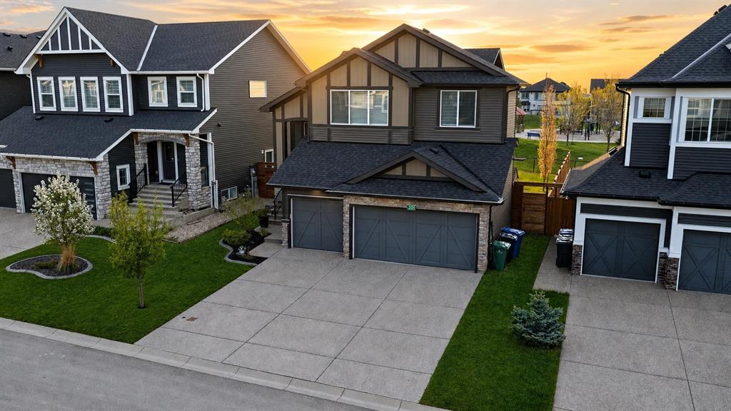 Picture for 205 Aspenmere Way 