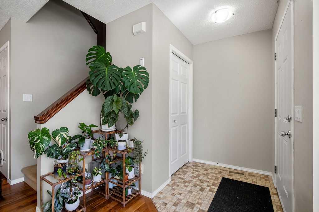 Picture for 275 Everstone Drive SW