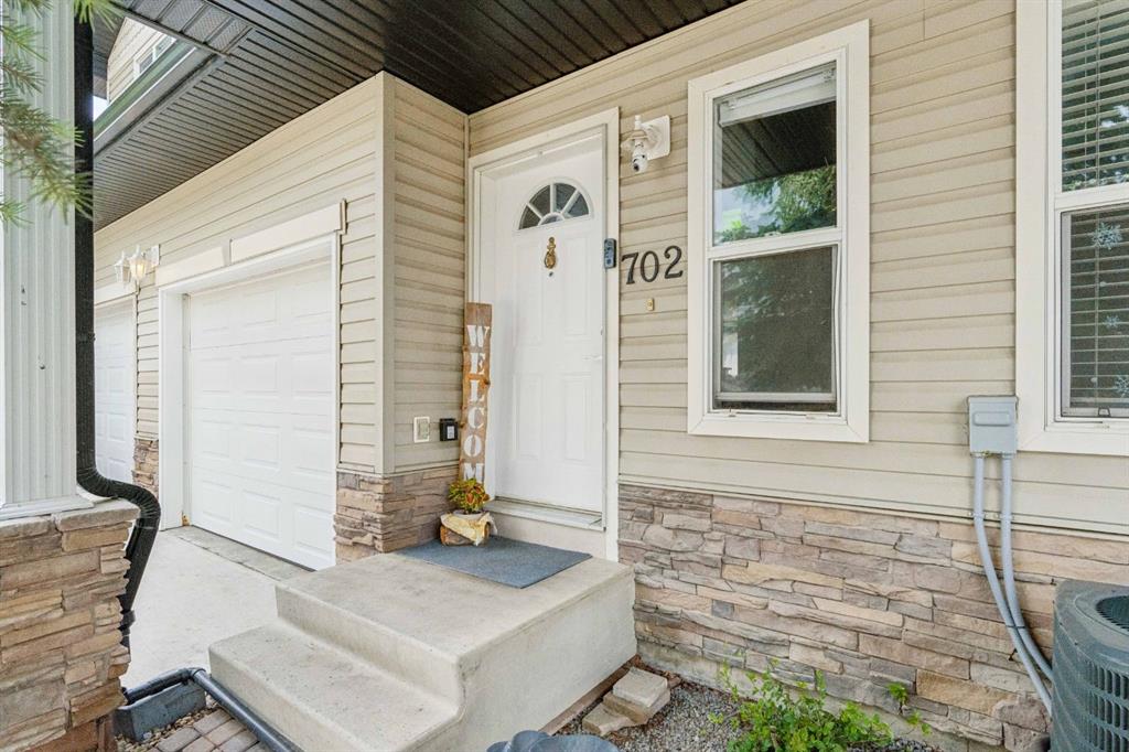 Picture for 702, 760 Railway Gate SW