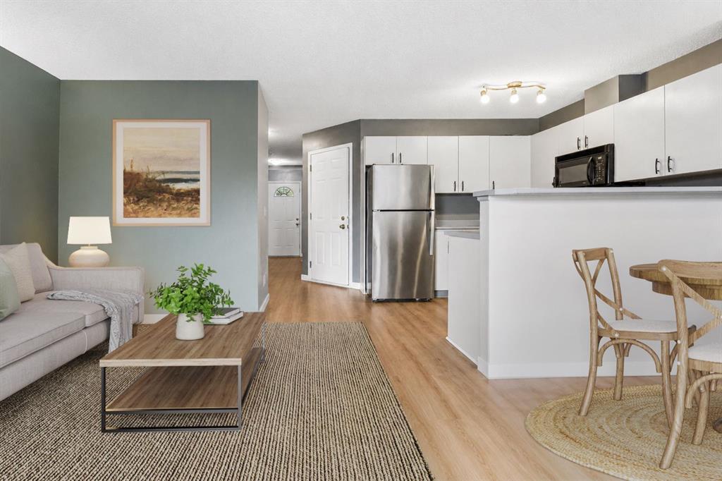 Picture for 702, 760 Railway Gate SW
