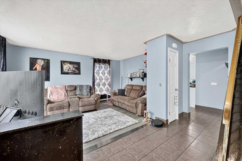 Picture for 219 Penworth Drive SE