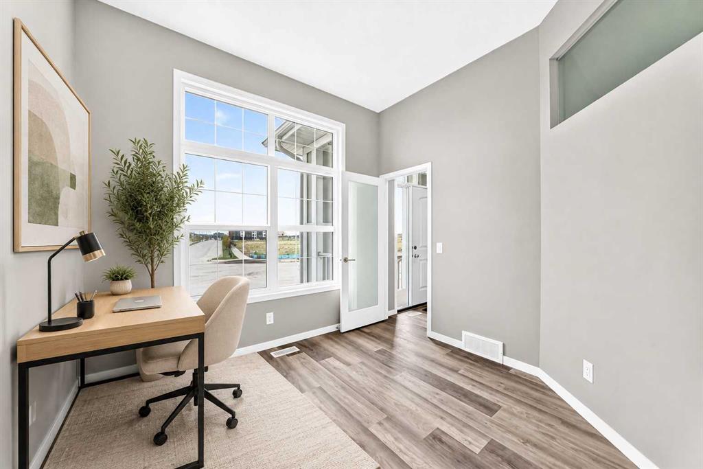 Picture for 1344 Mahogany Boulevard SE