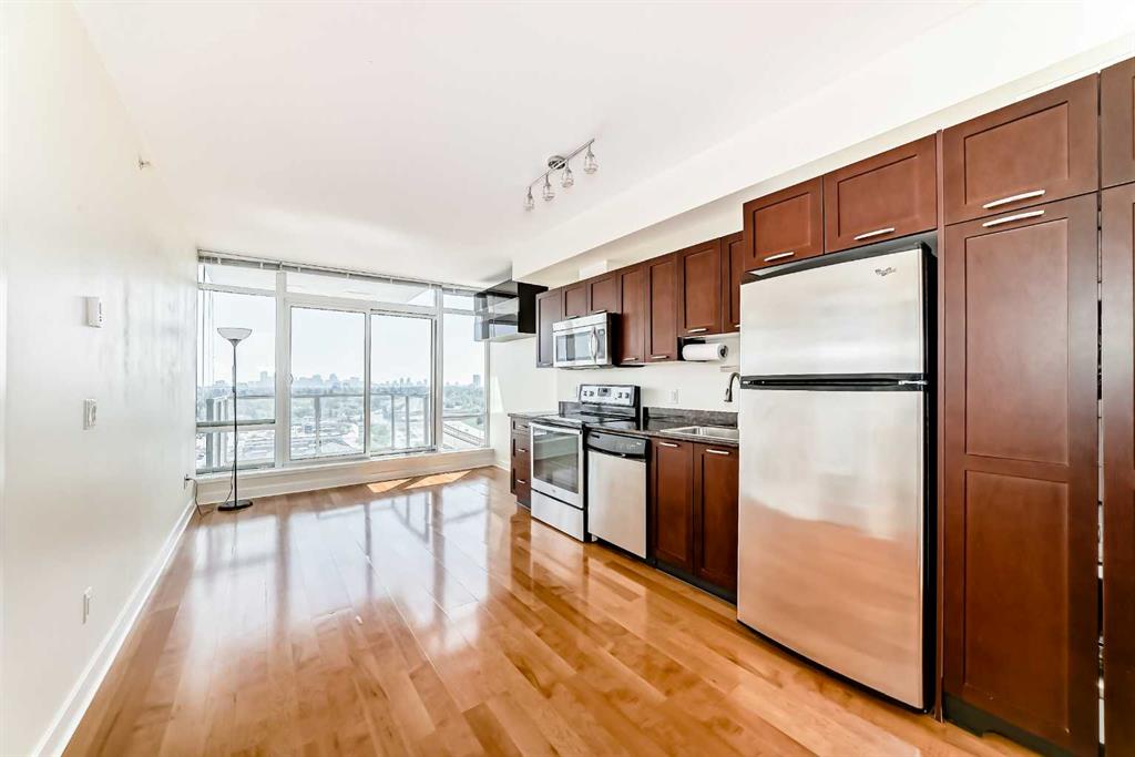 Picture for 1202, 3820 Brentwood Road NW