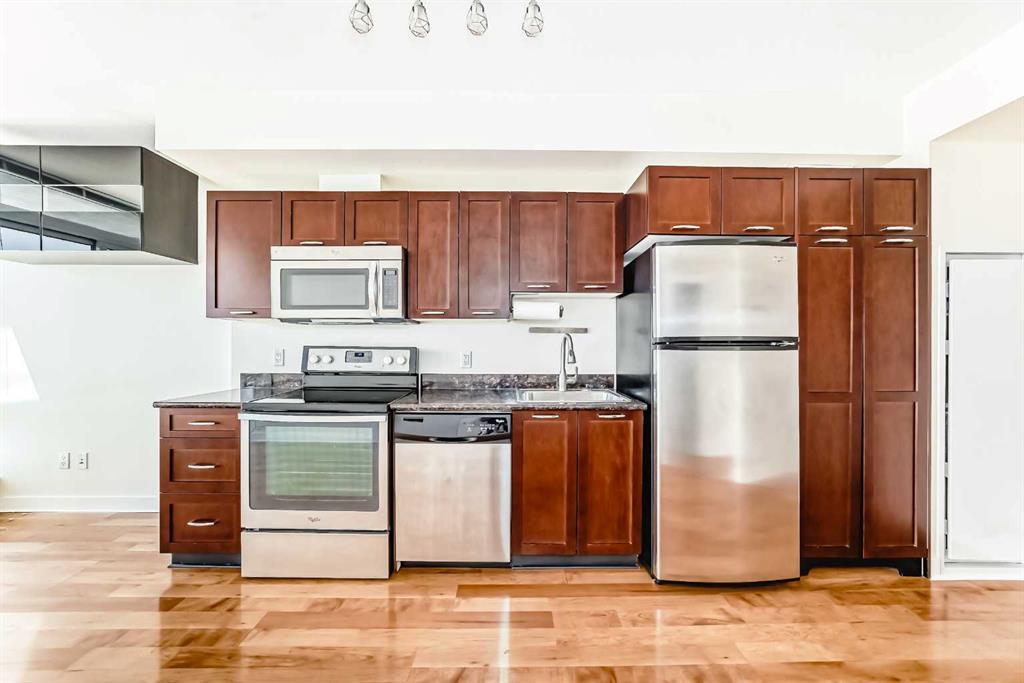 Picture for 1202, 3820 Brentwood Road NW