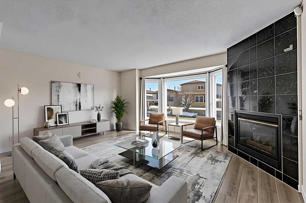 Picture for 48 Whitworth Way NE