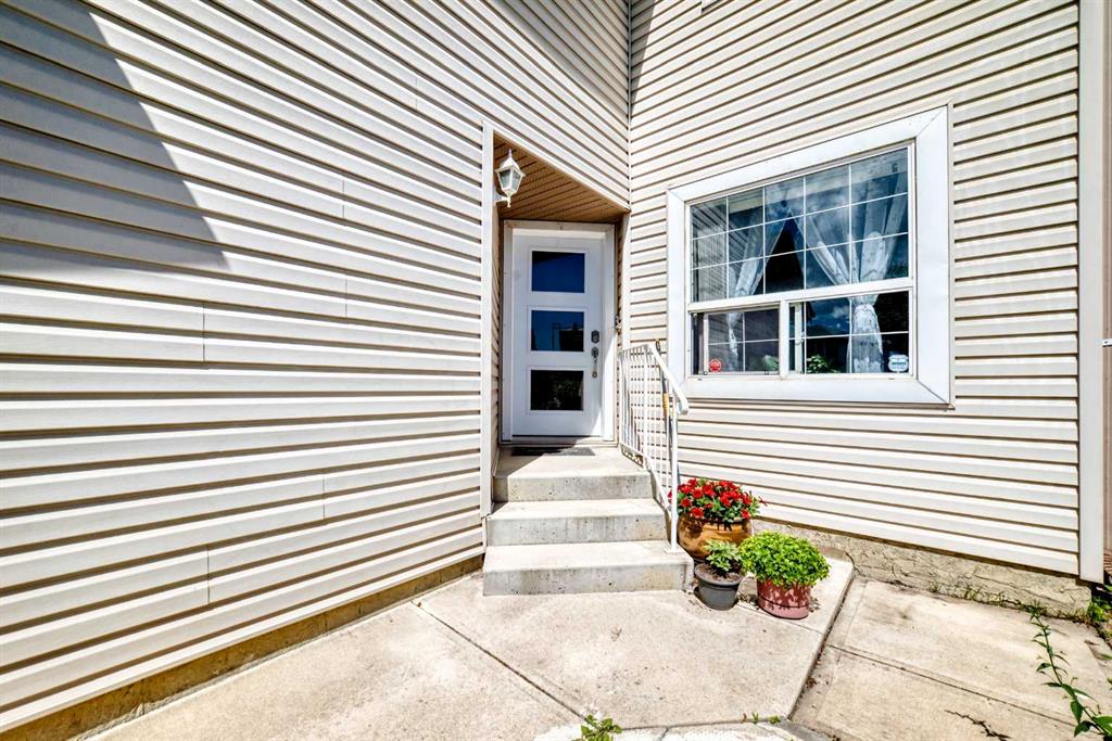 Picture for 283 Applestone Park SE