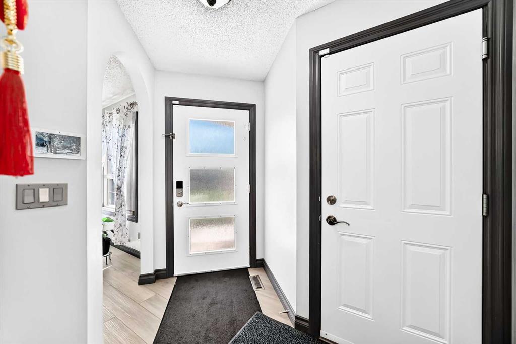 Picture for 283 Applestone Park SE