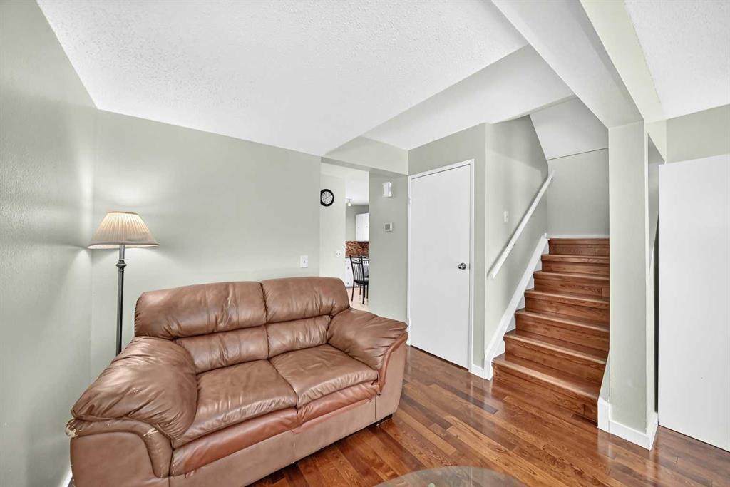 Picture for 69, 2727 Rundleson Road NE
