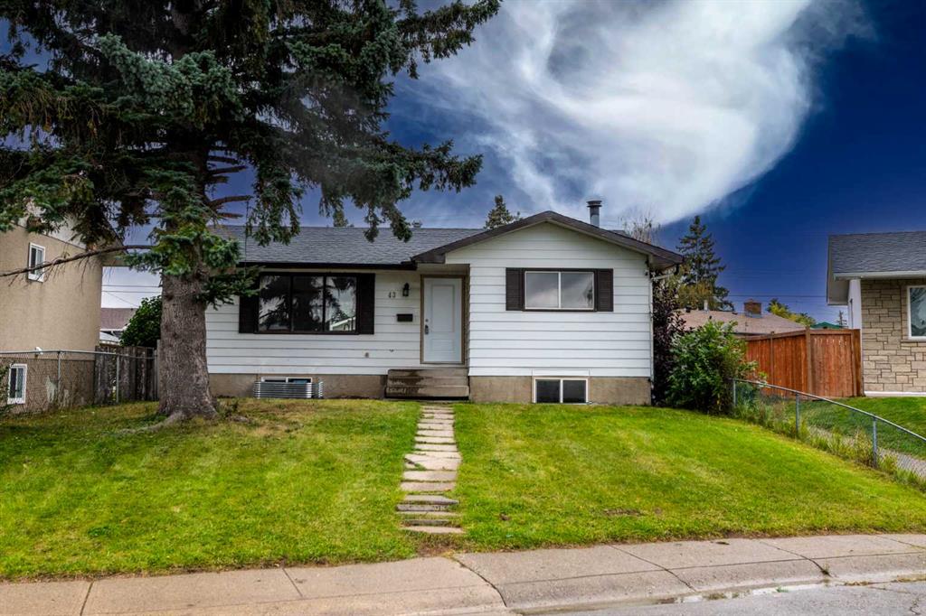 Picture for 43 Maranda Close NE