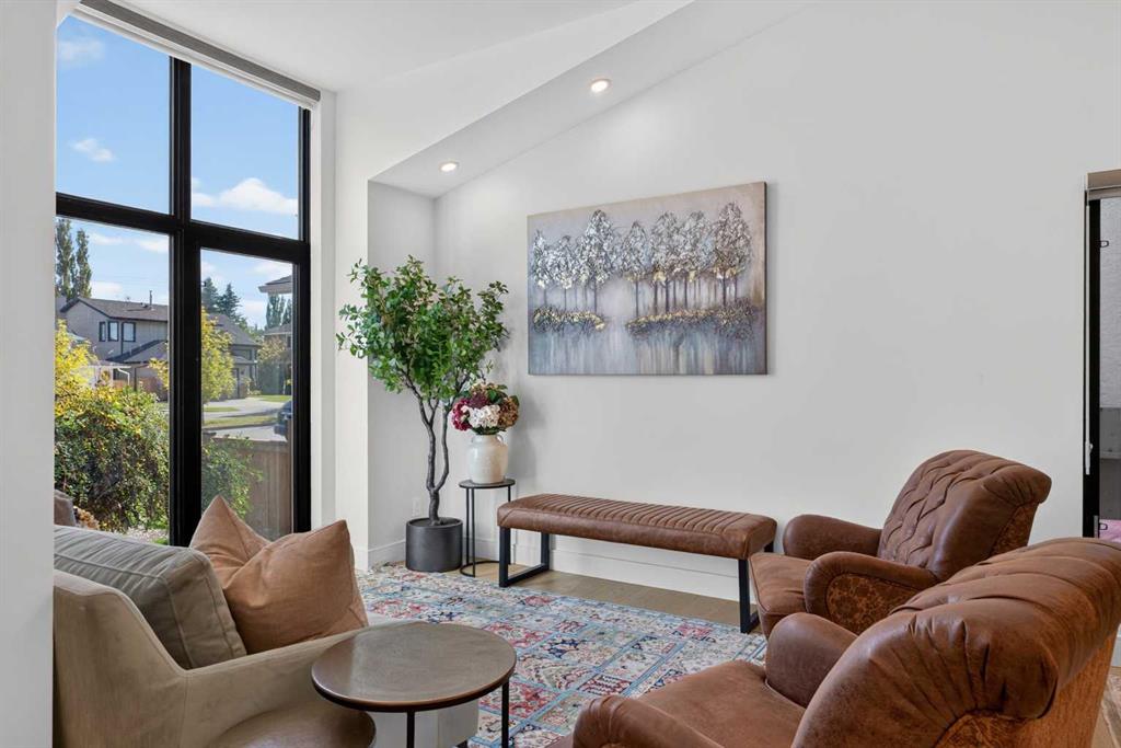 Picture for 8285 Edgebrook Drive NW
