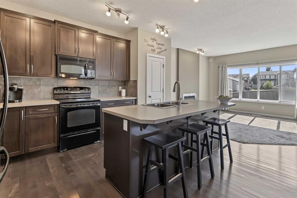 Picture for 13 Panora View NW