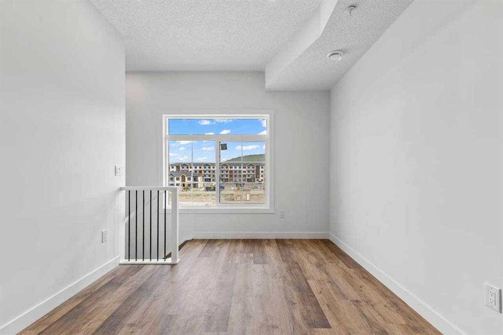 Picture for 118, 156 Park Street 