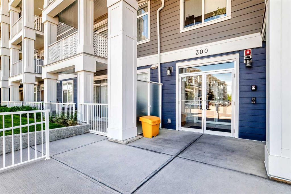 Picture for 402, 300 Auburn Meadows Common SE