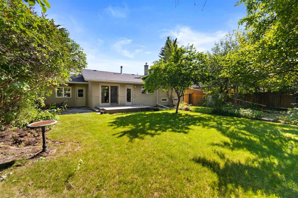 Picture for 21 Roseview Drive NW