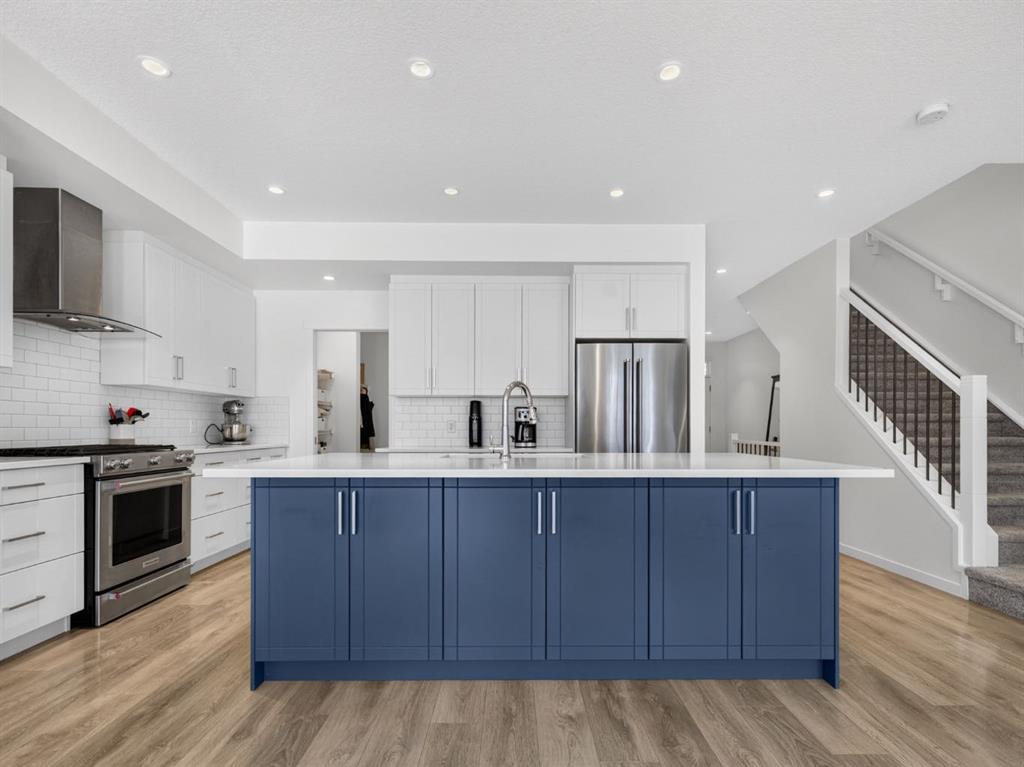 Picture for 228 Masters Crescent SE
