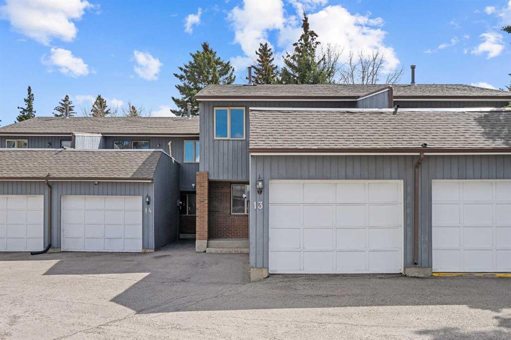 Picture for 13, 803 Varsity Estates Drive NW