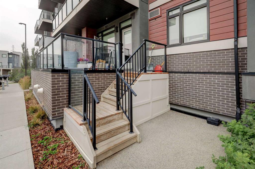 Picture for 110, 214 Sherwood Square NW