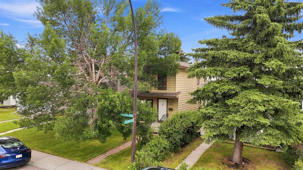 Picture for 70 Edgeburn Crescent 