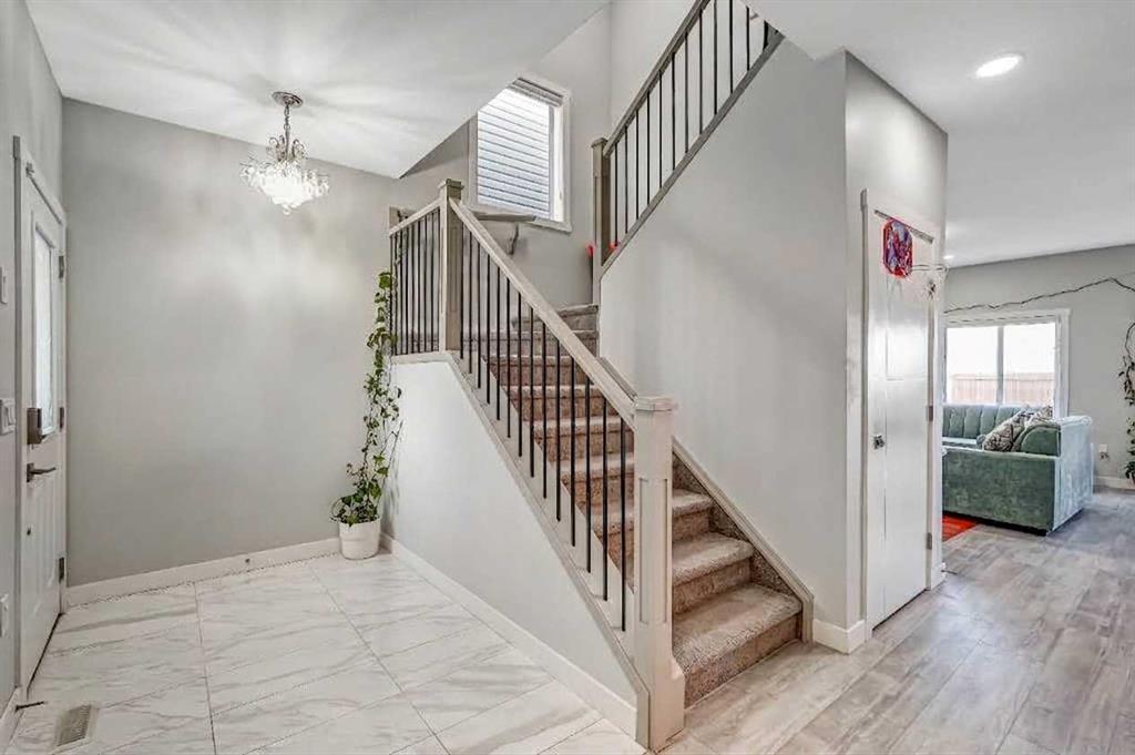 Picture for 349 Corner Meadows Way NE