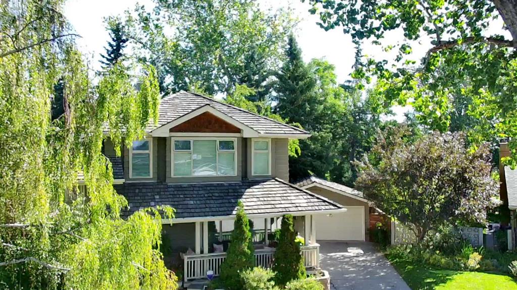 Picture for 10528 Mapleridge Crescent SE