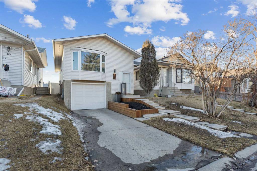 Picture for 65 Tararidge Close NE