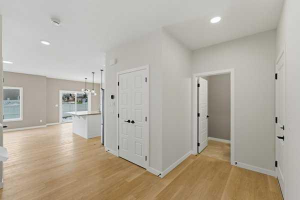 Picture for 213 Bayview Park SW