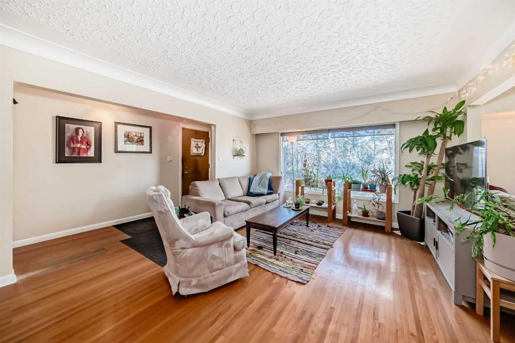 Picture for 2328 Capitol Hill Crescent NW