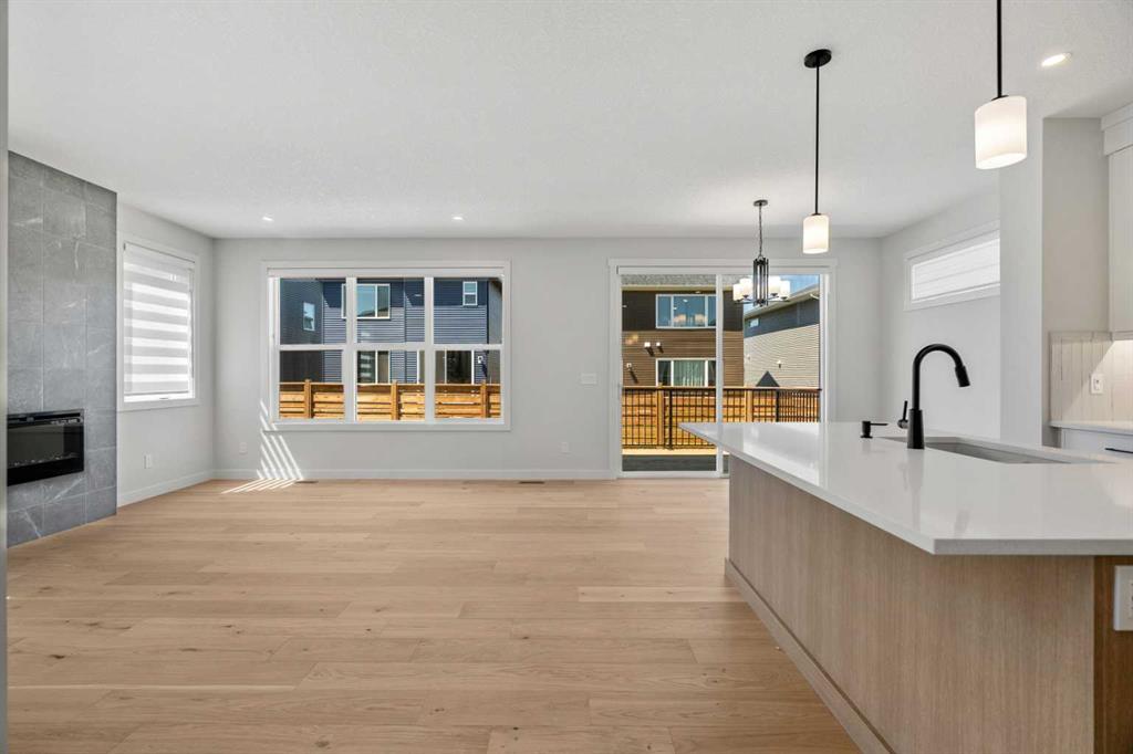 Picture for 271 Dawson Wharf Rise 