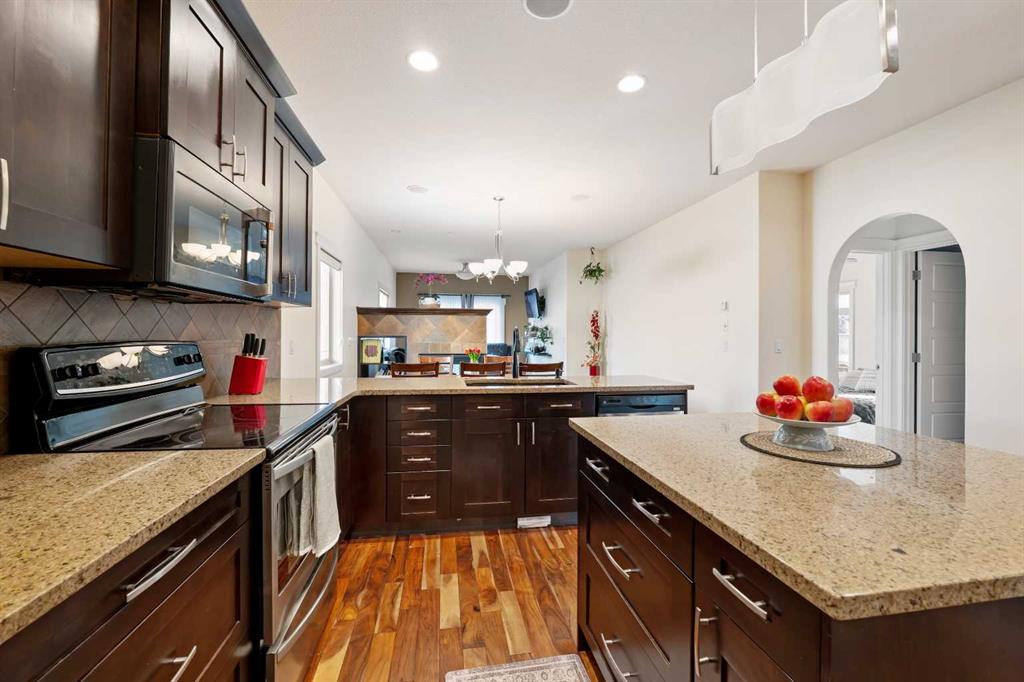 Picture for 901, 900 Carriage Lane Place 