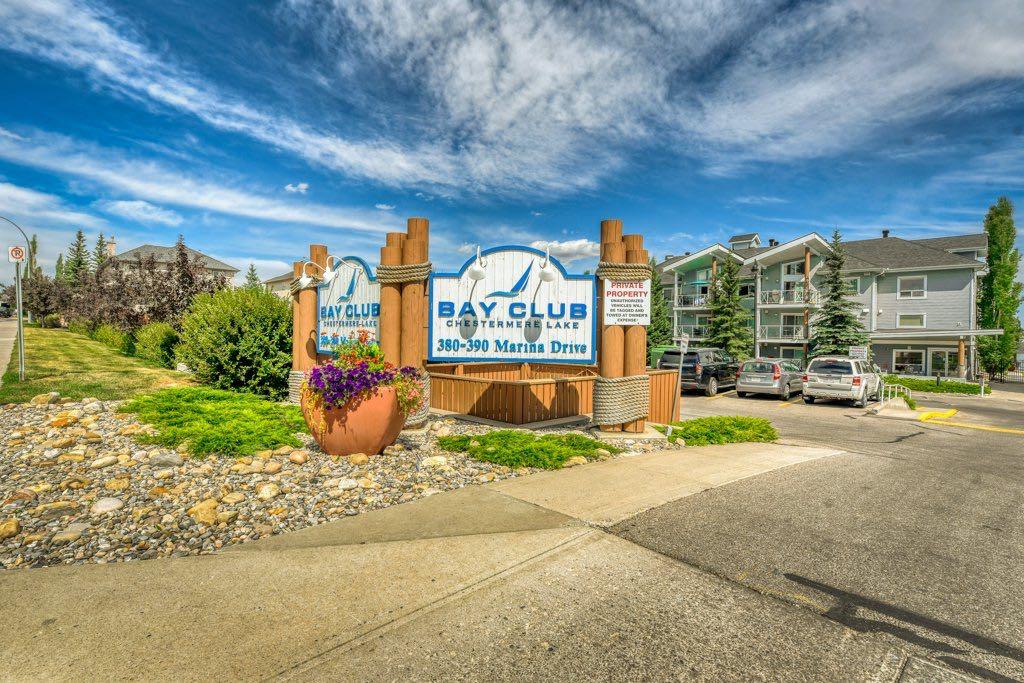 Picture for 201, 390 MARINA Drive 
