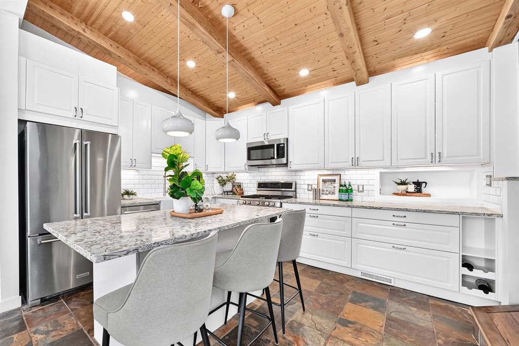Picture for 2623 Glenmount Drive SW