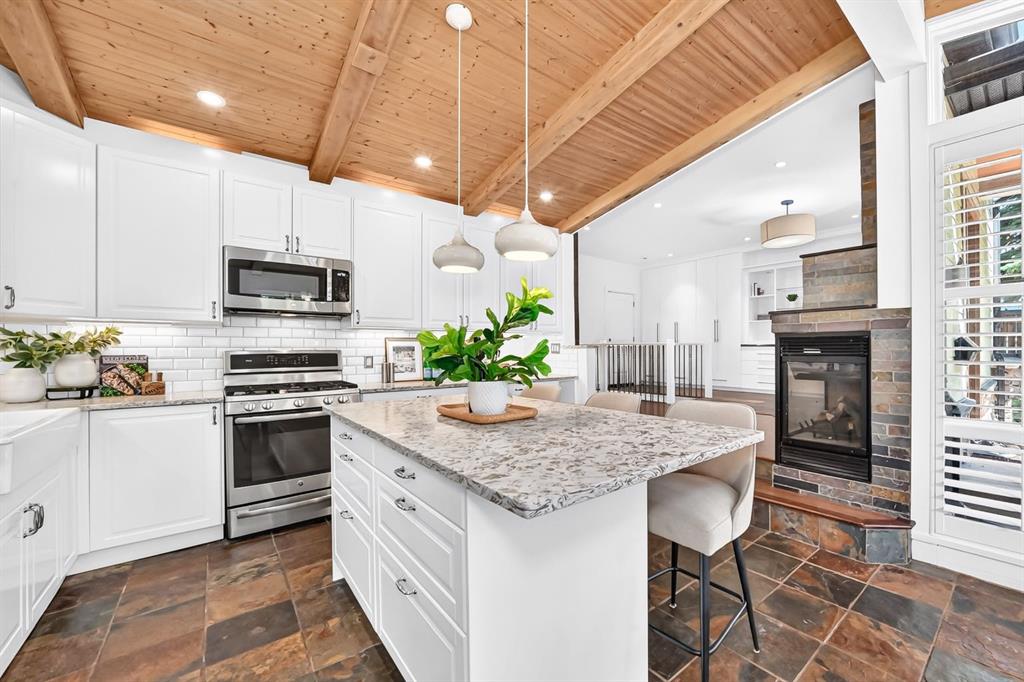Picture for 2623 Glenmount Drive SW