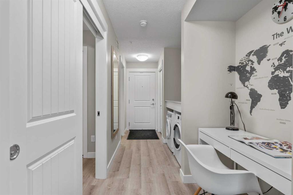 Picture for 203, 110 Auburn Meadows View SE
