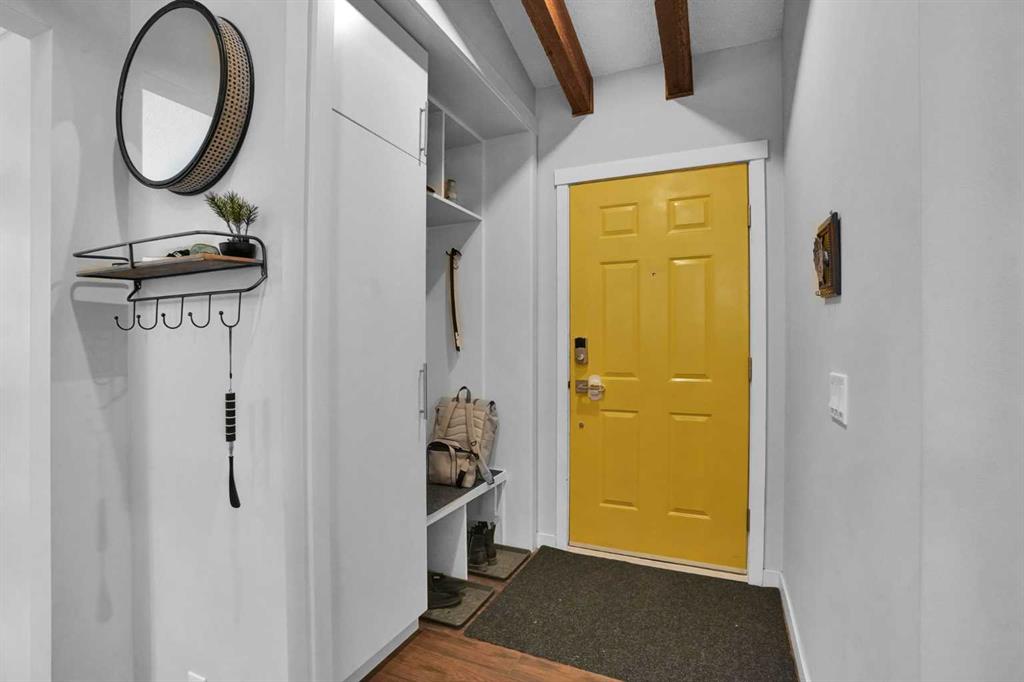 Picture for 36 Coach Manor Rise SW