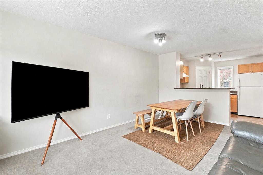 Picture for 106 Panamount Drive NW