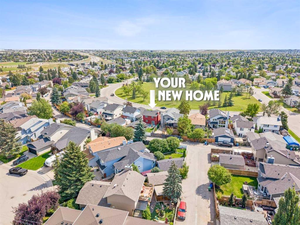 Picture for 744 Riverbend Drive SE