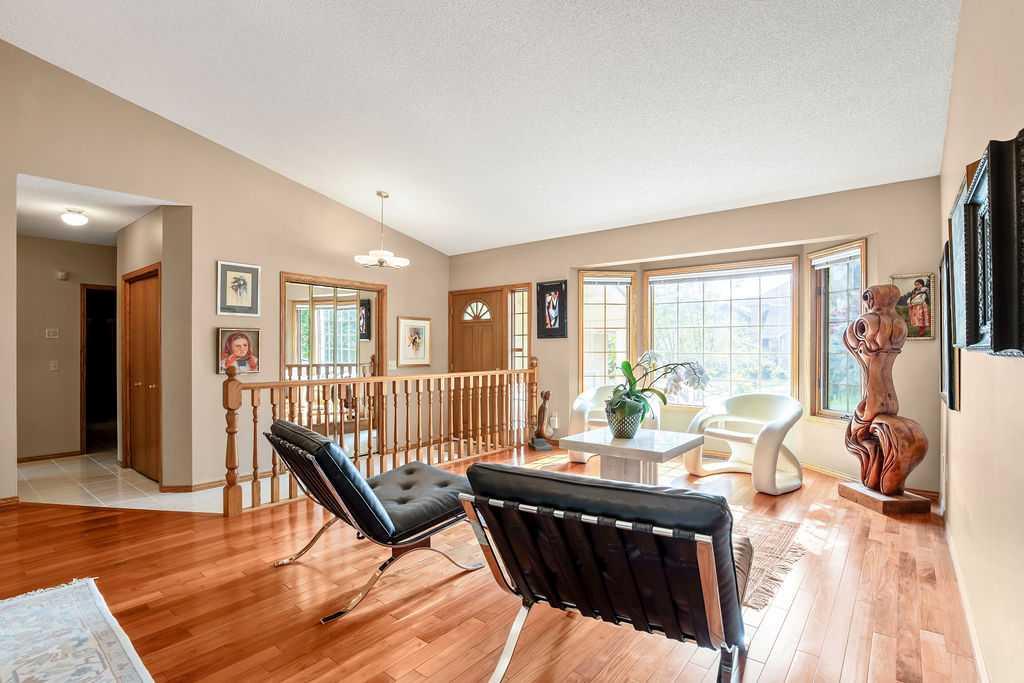 Picture for 208 Hawkview Manor Place NW