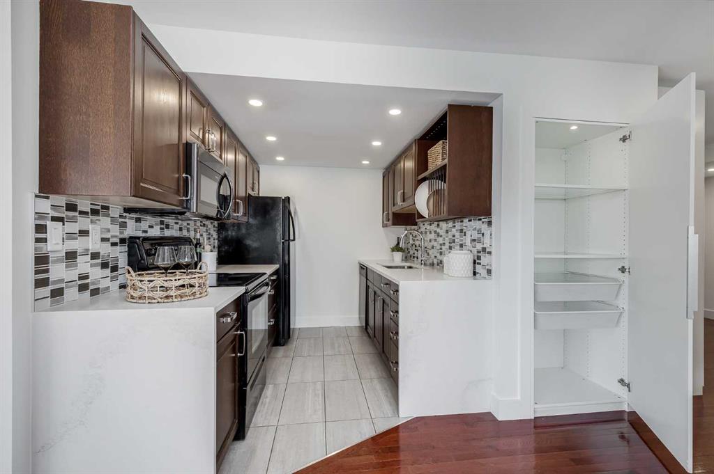 Picture for 302, 2214 14A Street SW