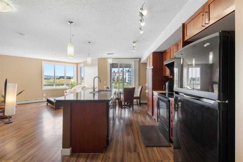 Picture for 207, 108 Country Village Circle NE