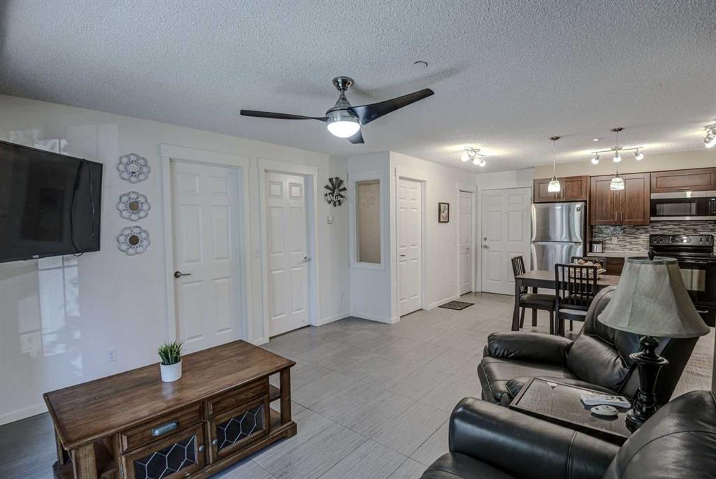 Picture for 2108, 279 Copperpond Common SE
